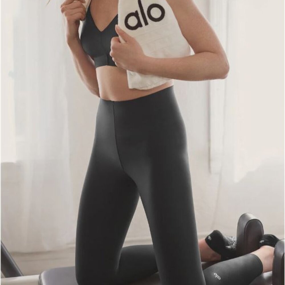 Airlift Strength Extreme High-Waist 7/8 Legging *NWT